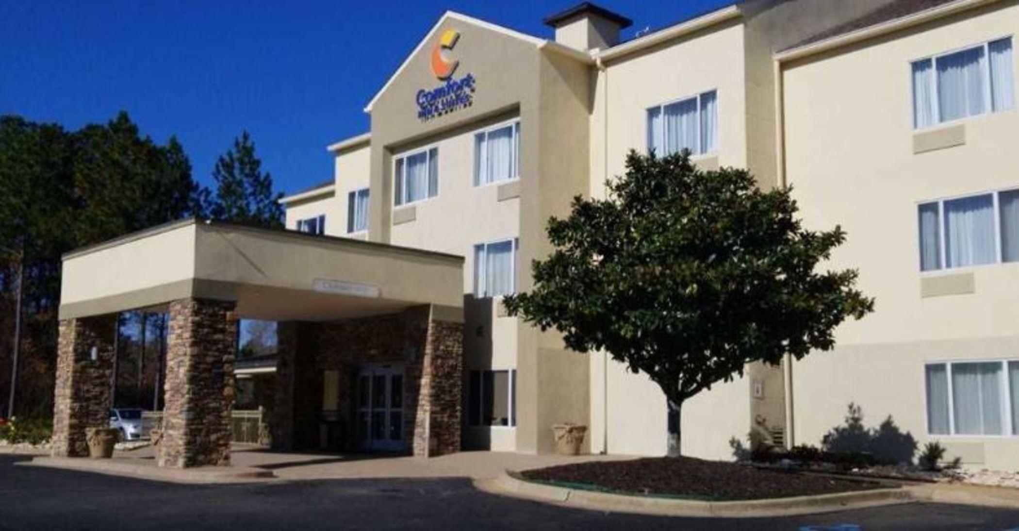 Comfort Inn & Suites Montgomery East Carmichael Rd Экстерьер фото