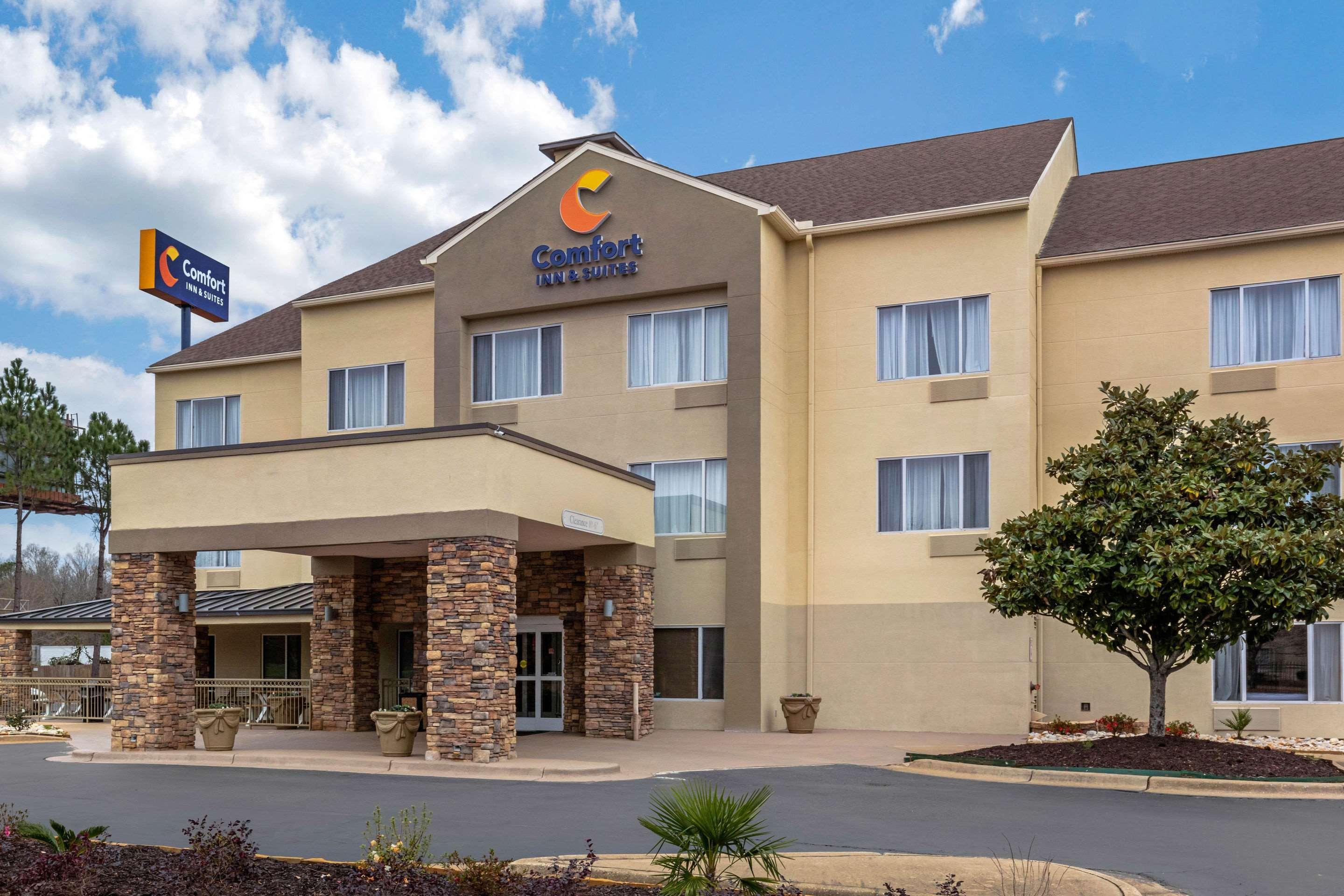 Comfort Inn & Suites Montgomery East Carmichael Rd Экстерьер фото